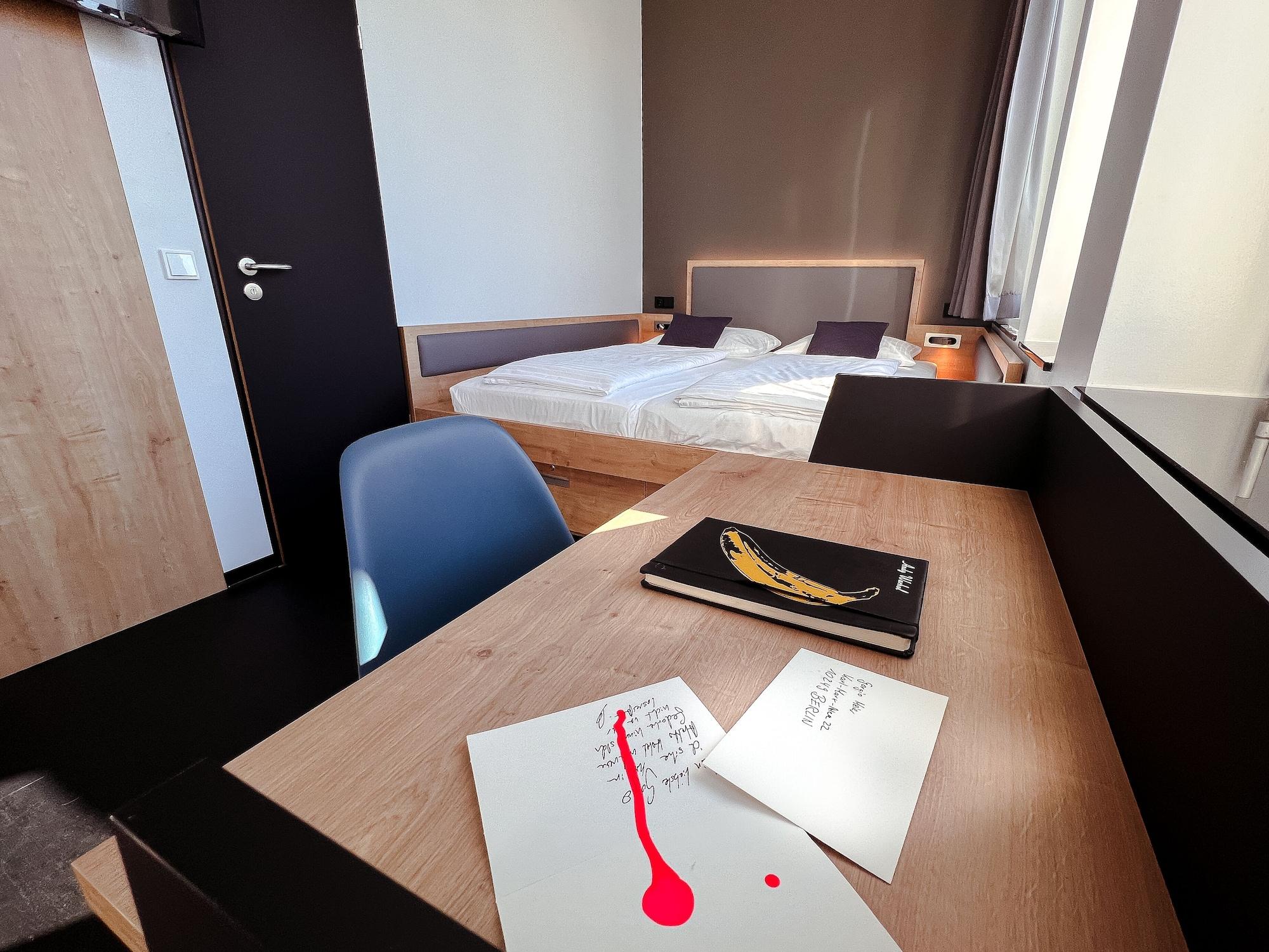 Six-Bed Room